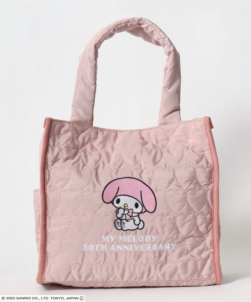 sanrio(サンリオ)の「sanrio(サンリオ)マイメロディ&クロミ 周年モデル キャラクターワンポイント刺繍ハートキルティングミニトートバッグ レディース(トートバッグ・レディース・ブラック/ピンク・FREE)」の8枚目の写真