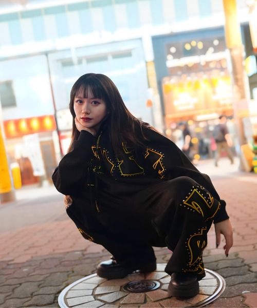 GALFY(ガルフィー)の「GA×GALFY-スウェードキラキラSETUP(セットアップ・メンズ・ブラック/ベージュ・XL/L)」の5枚目の写真
