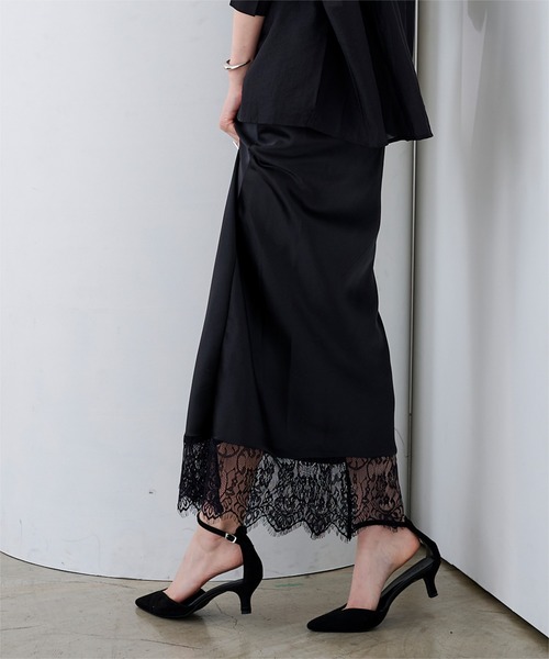 UR'S（ユアーズ）の「レースサテンマーメイドスカート（スカート・レディース・ダークブラウン/ブラック/ネイビー/ホワイト・S/L/M）」の2枚目の写真