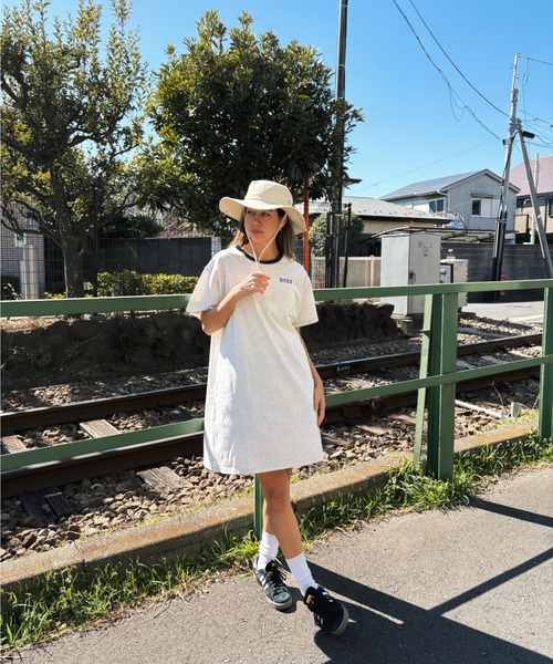 ROXY(ロキシー)の「MARGUERITE DRESS/ロキシーワンピース(ワンピース・レディース・グレー/ブラック/ホワイト・MEDIUM/LARGE)」の4枚目の写真