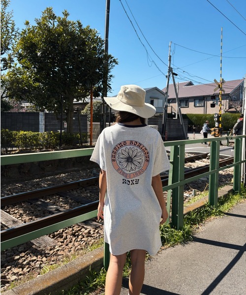 ROXY(ロキシー)の「MARGUERITE DRESS/ロキシーワンピース(ワンピース・レディース・グレー/ブラック/ホワイト・MEDIUM/LARGE)」の8枚目の写真
