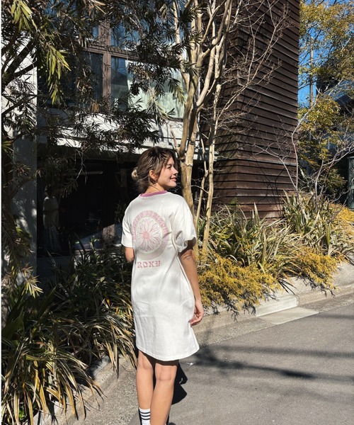 ROXY(ロキシー)の「MARGUERITE DRESS/ロキシーワンピース(ワンピース・レディース・グレー/ブラック/ホワイト・MEDIUM/LARGE)」の16枚目の写真