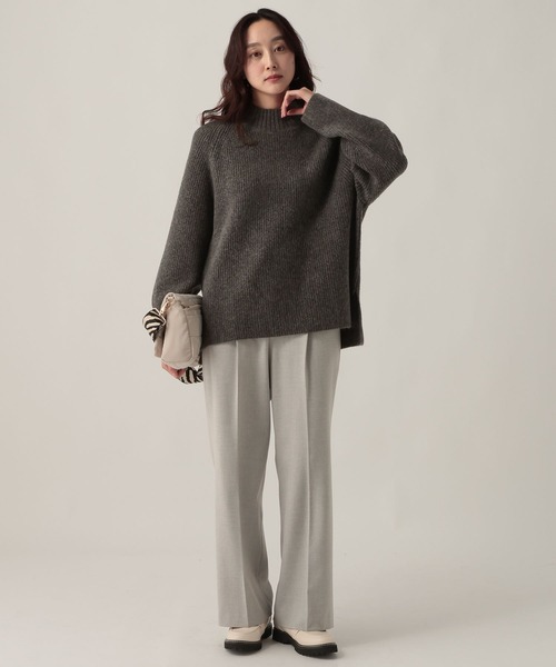 Elura(エルーラ)の「スリムウォームセミフレアパンツ<低身長サイズあり>/605971(その他パンツ・レディース・グレー系その他/ライトピンク/チャコールグレー/グレー/ネイビー/ライトグレー・MEDIUM/LARGE/FREE(S))」の10枚目の写真