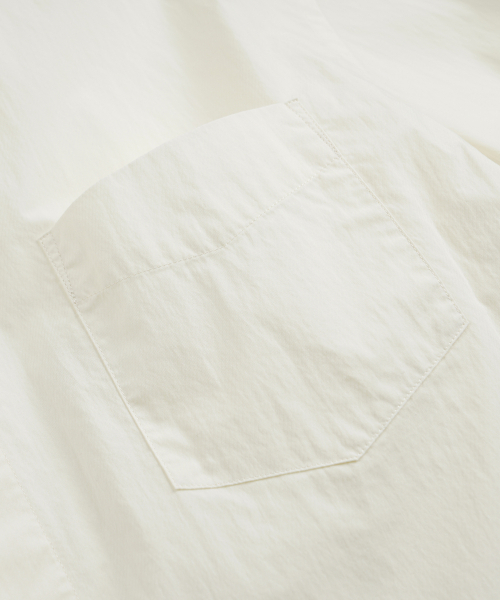 FRIZMWORKS(フリズムワークス)の「FEATHER CN RELAXED HALF SHIRT _ IVORY(シャツ/ブラウス・メンズ・その他・SMALL/MEDIUM/LARGE)」の4枚目の写真