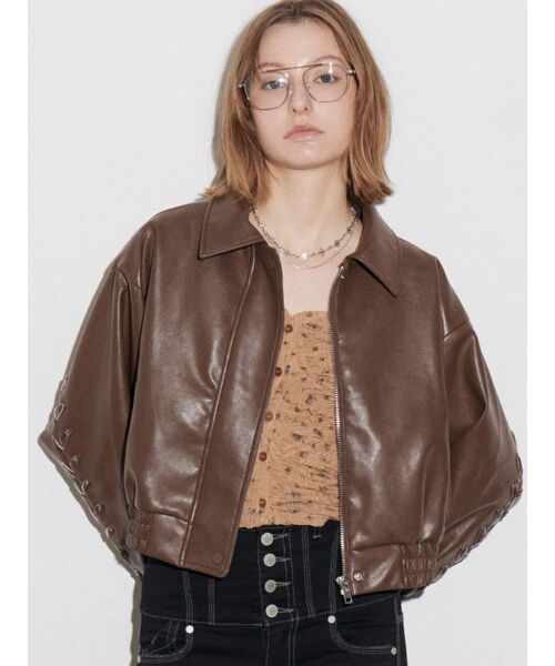 EMODA（エモダ）の「フロントボタンギャザートップ（Tシャツ/カットソー・レディース・アイボリー/ブラック/ベージュ/ホワイト・FREE）」の10枚目の写真