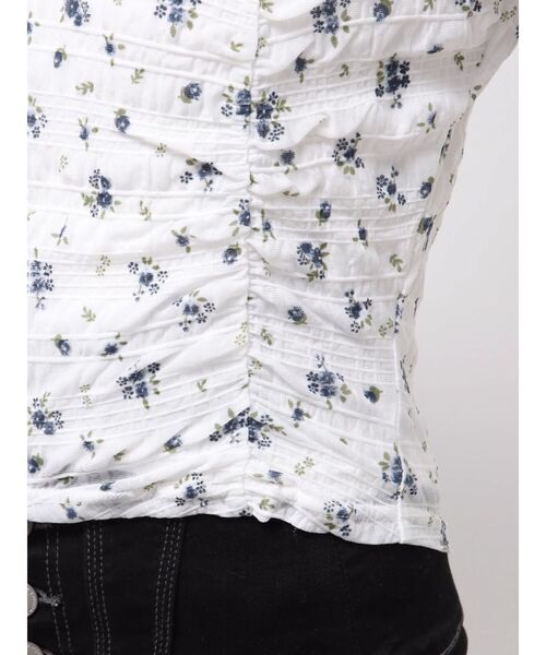 EMODA（エモダ）の「フロントボタンギャザートップ（Tシャツ/カットソー・レディース・アイボリー/ブラック/ベージュ/ホワイト・FREE）」の20枚目の写真