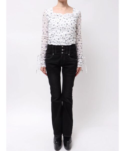 EMODA（エモダ）の「フロントボタンギャザートップ（Tシャツ/カットソー・レディース・アイボリー/ブラック/ベージュ/ホワイト・FREE）」の22枚目の写真