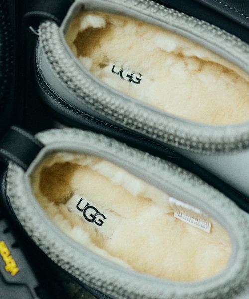 UGG(アグ)の「TASMAN REFLECTIVE 1172290-SRFL(ブーツ・メンズ・シルバー・10/9/8/11/7)」の9枚目の写真