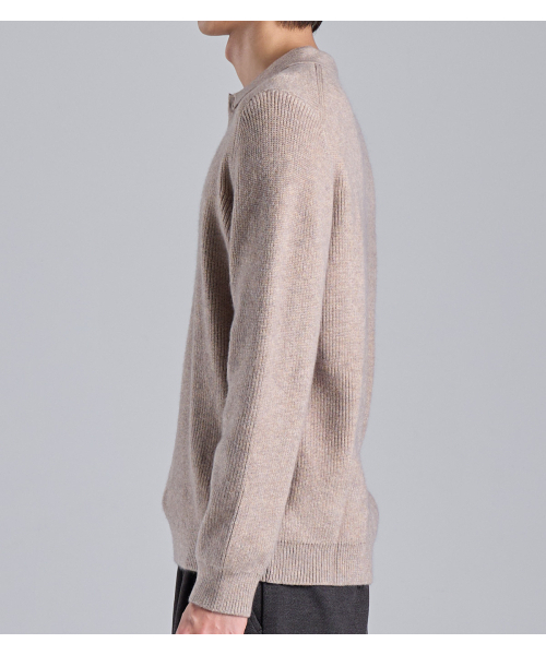BUTTON SEOUL（ボタンソウル）の「ウールブレンドワンボタンカラーニット（ベージュ）（ポロシャツ・メンズ・その他・MEDIUM/LARGE/X-LARGE）」の4枚目の写真