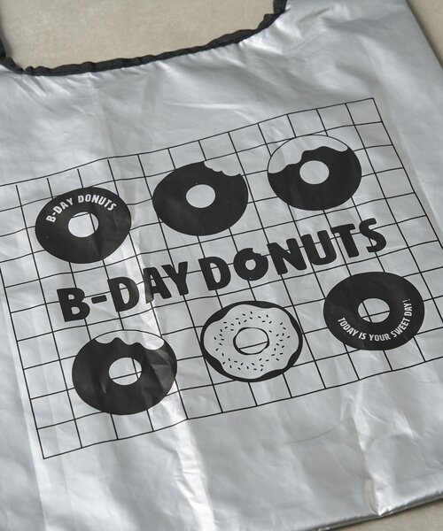 BIRTHDAY BAR（バースデイバー）の「≪BIRTHDAY BARオリジナル≫【B-DAY DONUTS】ドーナッツエコバック（トートバッグ・レディース・シルバー/ホワイト・0）」の18枚目の写真