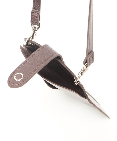 UNITED ARROWS（ユナイテッドアローズ）の「レザーライク モバイルケース（スマホケース/カバー・メンズ・ダークグリーン/ブラック/ダークブラウン/ネイビー・FREE）」の19枚目の写真