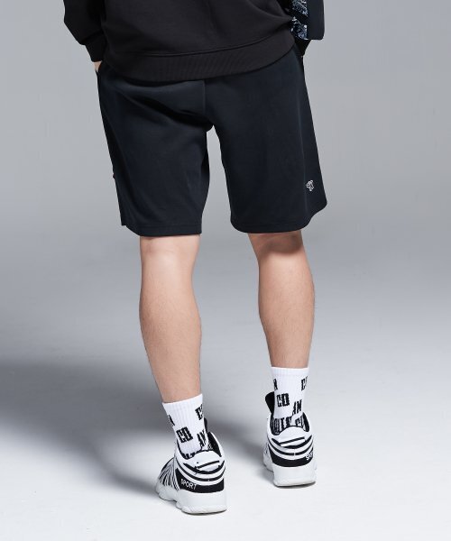 CORALIAN(コラリアン)の「ランオフ ベーシック スウェット ショートパンツ ブラック(その他パンツ・メンズ・その他・S/M/L/XL/2XL/XS)」の6枚目の写真