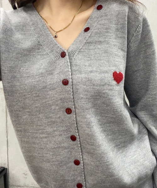 ROGER AND RAW(ロジャーアンドロウ)の「ハート ジャガードニットカーディガン(カーディガン/ボレロ・レディース・グレー/ホワイト・FREE)」の6枚目の写真