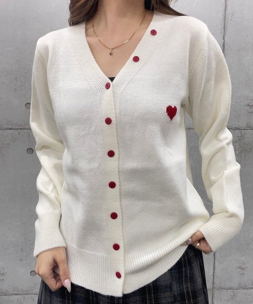 ROGER AND RAW(ロジャーアンドロウ)の「ハート ジャガードニットカーディガン(カーディガン/ボレロ・レディース・グレー/ホワイト・FREE)」の8枚目の写真