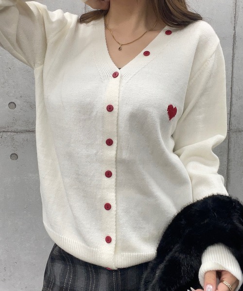 ROGER AND RAW(ロジャーアンドロウ)の「ハート ジャガードニットカーディガン(カーディガン/ボレロ・レディース・グレー/ホワイト・FREE)」の10枚目の写真