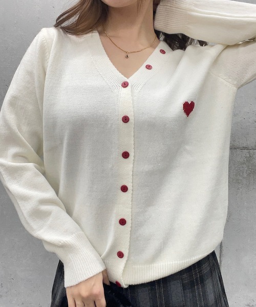 ROGER AND RAW(ロジャーアンドロウ)の「ハート ジャガードニットカーディガン(カーディガン/ボレロ・レディース・グレー/ホワイト・FREE)」の12枚目の写真