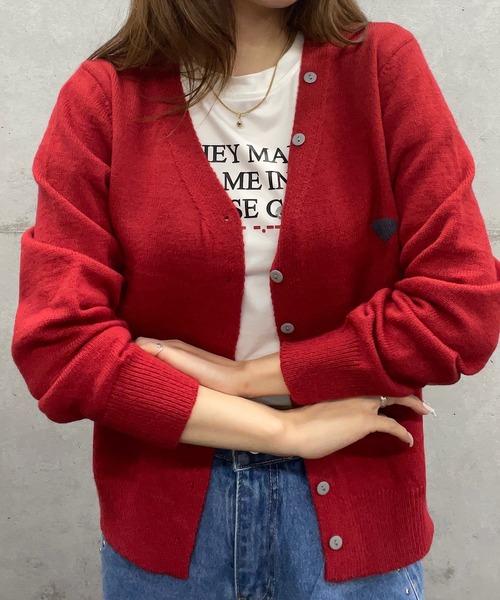 ROGER AND RAW(ロジャーアンドロウ)の「配色ボタンハートジャガードニットカーディガン(カーディガン/ボレロ・レディース・グレー/ホワイト/レッド/チャコールグレー・FREE)」の18枚目の写真