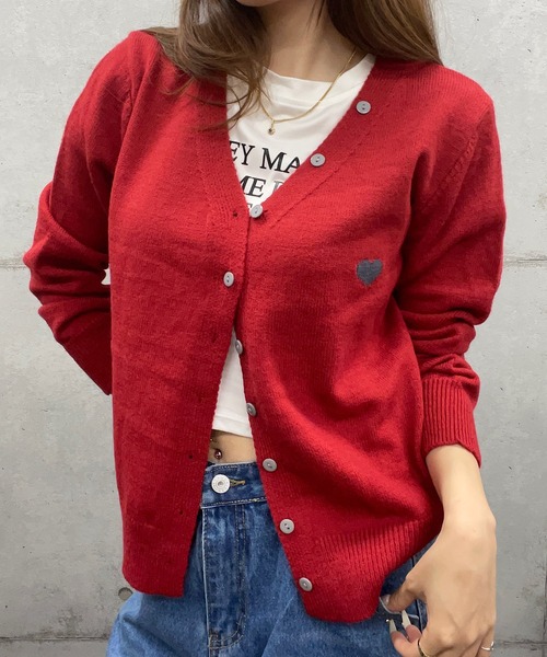 ROGER AND RAW(ロジャーアンドロウ)の「配色ボタンハートジャガードニットカーディガン(カーディガン/ボレロ・レディース・グレー/ホワイト/レッド/チャコールグレー・FREE)」の22枚目の写真