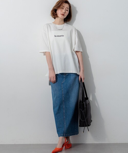 23区（ニジュウサンク）の「23区DENIM Iライン デニムスカート（デニムスカート・レディース・ネイビー系/ダルブルー系/スカイブルー系/ホワイト系・40/36/38）」の7枚目の写真