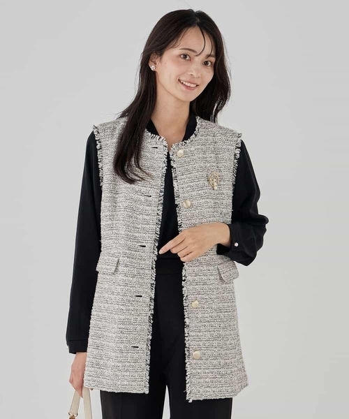 a.v.v（アーヴェヴェ）の「ミックスツイードペプラムジレ（その他アウター・レディース・アイボリー/チャコールグレー・36/38/40）」の10枚目の写真