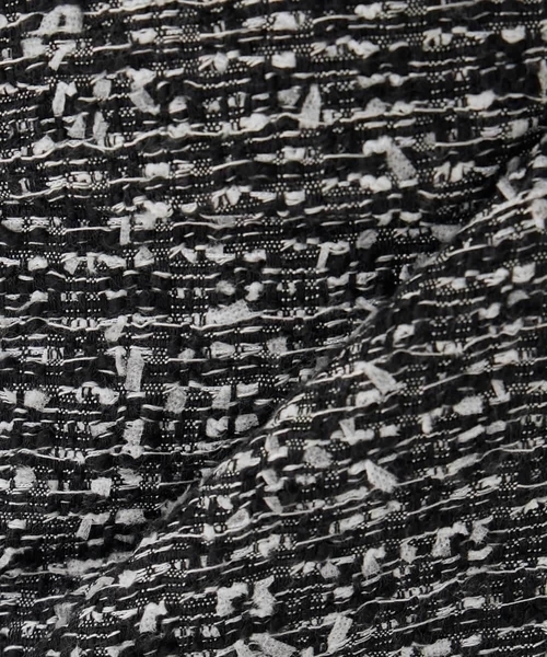 a.v.v（アーヴェヴェ）の「ミックスツイードペプラムジレ（その他アウター・レディース・アイボリー/チャコールグレー・36/38/40）」の16枚目の写真