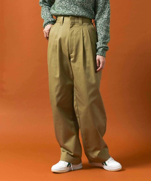 THE SHINZONE（ザ　シンゾーン）の「THE SHINZONE | TOMBOY PANTS WOMEN（その他パンツ・レディース・ブラック/ベージュ・34/32/36）」の3枚目の写真