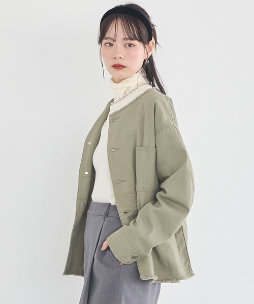 earth music&ecology（アースミュージックアンドエコロジー）の「ノーカラーカバーオール（カバーオール・レディース・ライトグリーン・FREE）」の6枚目の写真