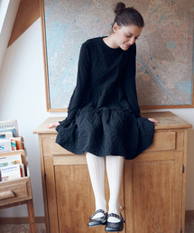 YOUNGOH（ヨンオ）の「フラワージャカードボールルームドレスブラック（ワンピース）」