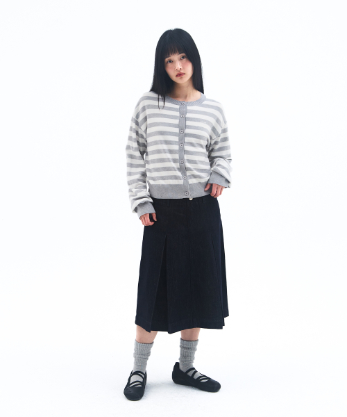 AMESWORLDWIDE(アメスワールドワイド)の「STRIPE ROUND NECK CARDIGAN GREY(カーディガン/ボレロ・レディース・その他・FREE)」の5枚目の写真