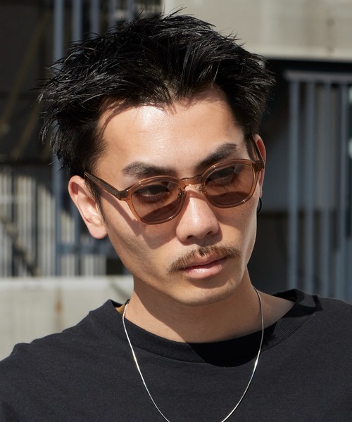 AIM（エイム）の「aim/エイム otogi ウェリントンシェイプ サングラス カラーレンズ スクエアタイプ 2026年春夏（サングラス・レディース・ブラック/ブラウン/ダークブラウン・FREE）」の3枚目の写真