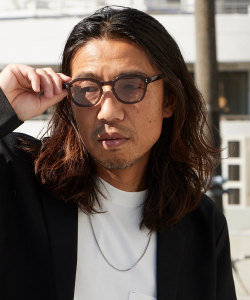 AIM（エイム）の「aim/エイム otogi ウェリントンシェイプ サングラス カラーレンズ スクエアタイプ 2026年春夏（サングラス・レディース・ブラック/ブラウン/ダークブラウン・FREE）」の17枚目の写真