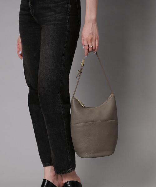 TOFF&LOADSTONE(トフアンドロードストーン)の「Cocoon(コクーン)(ハンドバッグ・レディース・ブラウン系その他2/ブラック/ホワイト系・00)」の17枚目の写真