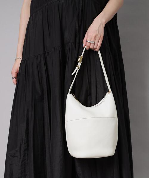 TOFF&LOADSTONE(トフアンドロードストーン)の「Cocoon(コクーン)(ハンドバッグ・レディース・ブラウン系その他2/ブラック/ホワイト系・00)」の18枚目の写真