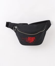 JOHN LAWRENCE SULLIVAN（ジョンローレンスサリバン）の「ショルダーバッグ（ショルダーバッグ）」