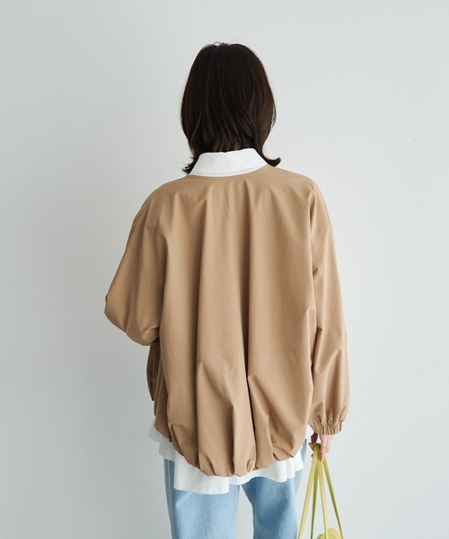 YECCA VECCA（イェッカヴェッカ）の「【撥水】バルーンブルゾン（ブルゾン・レディース・ベージュ/ブラック/サックスブルー・FREE）」の17枚目の写真