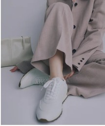 anuans（アニュアンス）の「ロートップスニーカー（スニーカー）」