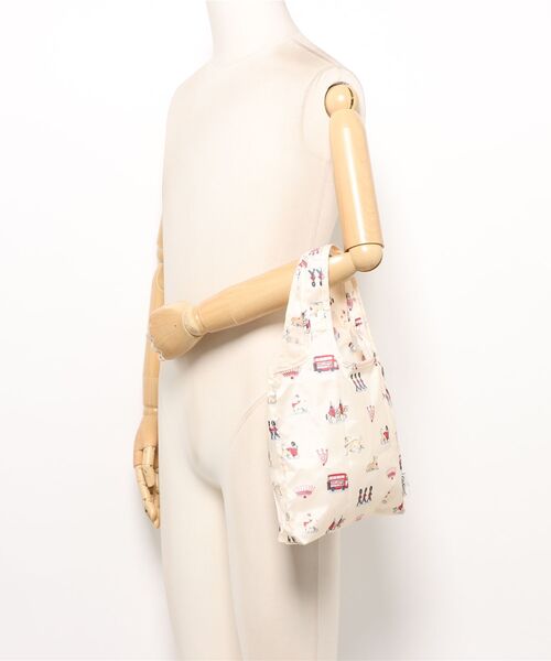 Cath Kidston（キャスキッドソン）の「ミニ フォルダウェイ ショッパー Queenies London（エコバッグ/サブバッグ・レディース・クリーム・FREE）」の8枚目の写真