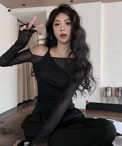 AsheKsha（アシクシャ）の「薄手で通気性抜群のオフショルダー長袖（Tシャツ/カットソー・レディース・ブラック・M）」の4枚目の写真