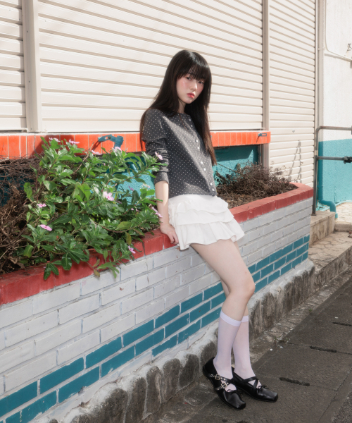 ROSEFRANTZ（ロゼフランツ）の「Dot Button Point Cardigan [Charcoal]（カーディガン/ボレロ・レディース・チャコールグレー・OS）」の15枚目の写真