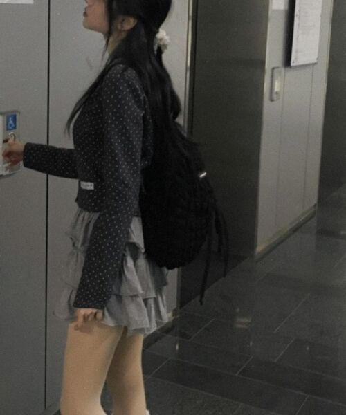 ROSEFRANTZ（ロゼフランツ）の「Dot Button Point Cardigan [Charcoal]（カーディガン/ボレロ・レディース・チャコールグレー・OS）」の21枚目の写真