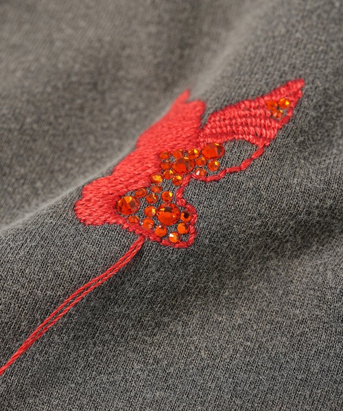 MASU(エムエーエスユー)の「WASTED RED ANGEL LONG SLEEVE T-SHIRT(Tシャツ/カットソー・メンズ・ホワイト/オリーブ/ブラック・48/46)」の6枚目の写真