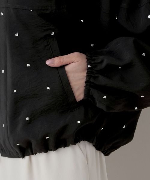 A part by（アパートバイ）の「シアーノーカラーブルゾン（ブルゾン・レディース・ブラック系その他2/アイボリー/ベージュ・FREE）」の13枚目の写真