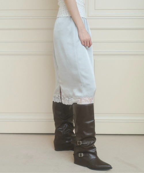 chernyy（チェルニー）の「satin lace midi skirt / サテンレースミディスカート（スカート・レディース・ミント/グレイッシュベージュ/ネイビー・SMALL/LARGE/MEDIUM）」の10枚目の写真