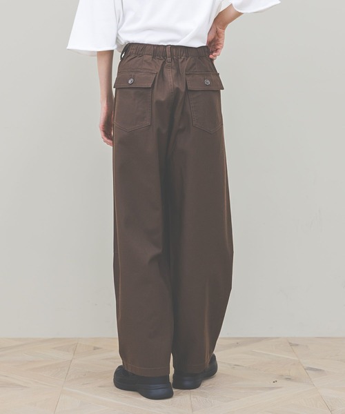 GLOBAL WORK（グローバルワーク）の「GOODチノベイカーパンツ/638528（その他パンツ・レディース・ダークブラウン/カーキ/ベージュ系その他/ベージュ・LARGE/SMALL/MEDIUM）」の19枚目の写真