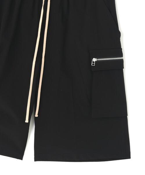 DANKE SCHON（ダンケシェーン）の「【WEB&DEPOT限定】DankeSchon/ダンケシェーン/PTWILL ZIP CARGO SHORTS（カーゴパンツ・レディース・ブラック・M/L）」の3枚目の写真
