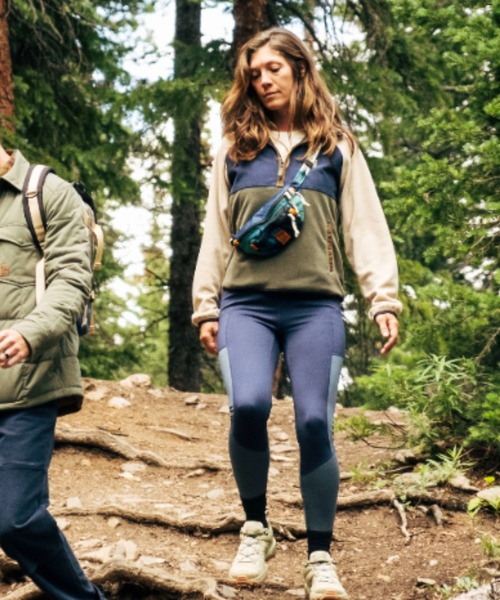TOPO DESIGNS(トポデザインズ)の「マルチなウエストパック【TOPO DESIGNS】MOUNTAIN WAIST PACK(ボディバッグ/ウエストポーチ・レディース・ブルー系その他・ONE SIZE)」の5枚目の写真