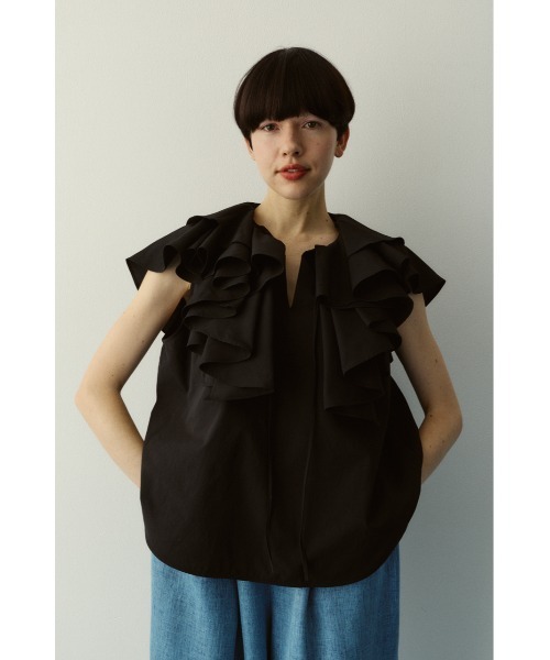 HeRIN.CYE（ヘリンドットサイ）の「Ruffled blouse　　ラッフルブラウス（シャツ/ブラウス・レディース・ホワイト/ライトブルー/ブラック・FREE）」の6枚目の写真