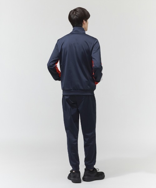 PUMA(プーマ)の「【別注】プーマ PUMA ESS ブロック ポリ スーツ 限定コラボ(ジャージ・メンズ・ブラック/ネイビー・S/M/L/LL/3L)」の9枚目の写真