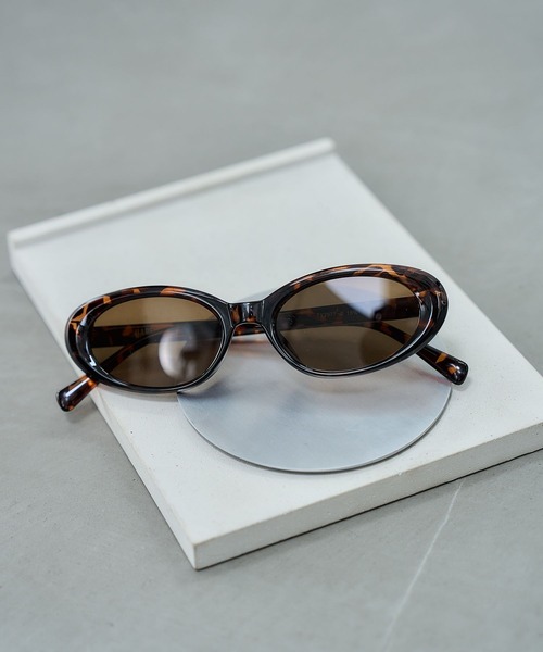 HARE(ハレ)の「オーバルサングラス(HARE)(サングラス・レディース・ブラウン/ブラック・FREE)」の1枚目の写真