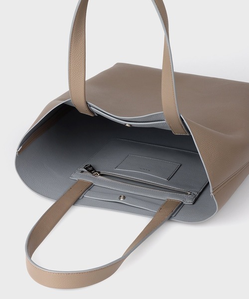Paul Smith(ポールスミス)の「ダブルフェイスレザー トートバッグ【363002 N231T】(トートバッグ・メンズ・グレイッシュベージュ/ブラック/オリーブ・FREE)」の9枚目の写真